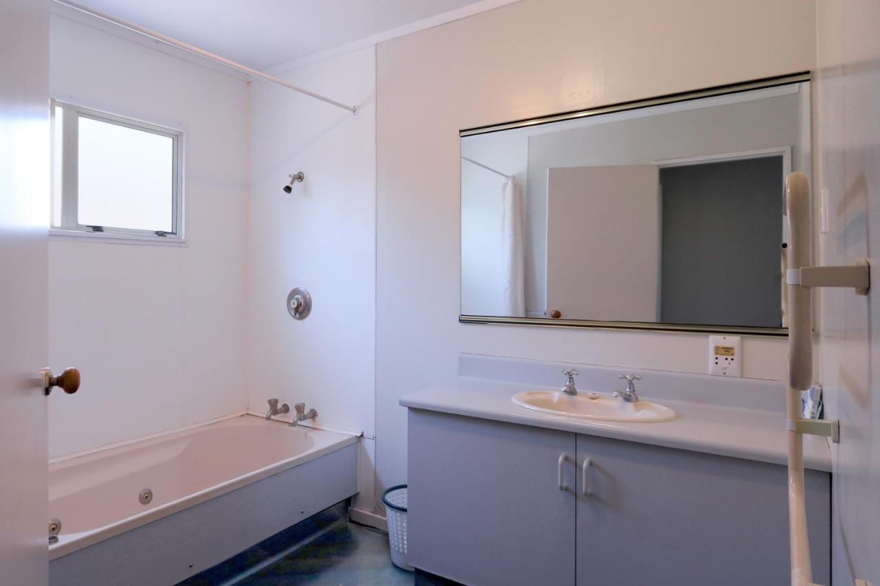 Turangi Leisure Lodge Ngoại thất bức ảnh